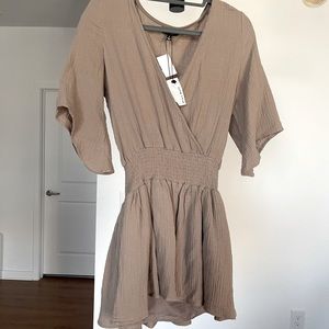 NWT Gauze Cinched Waist Wrap Dress- size SMALL